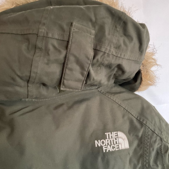 The North Face Stone Sentinel Waterproof Down Parka - Picture 3 of 14
